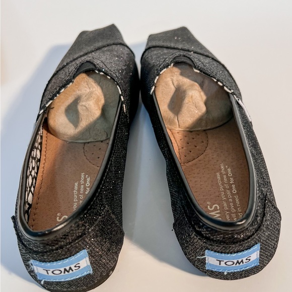 Tom’s Black Sequin Shoes - Picture 5 of 6